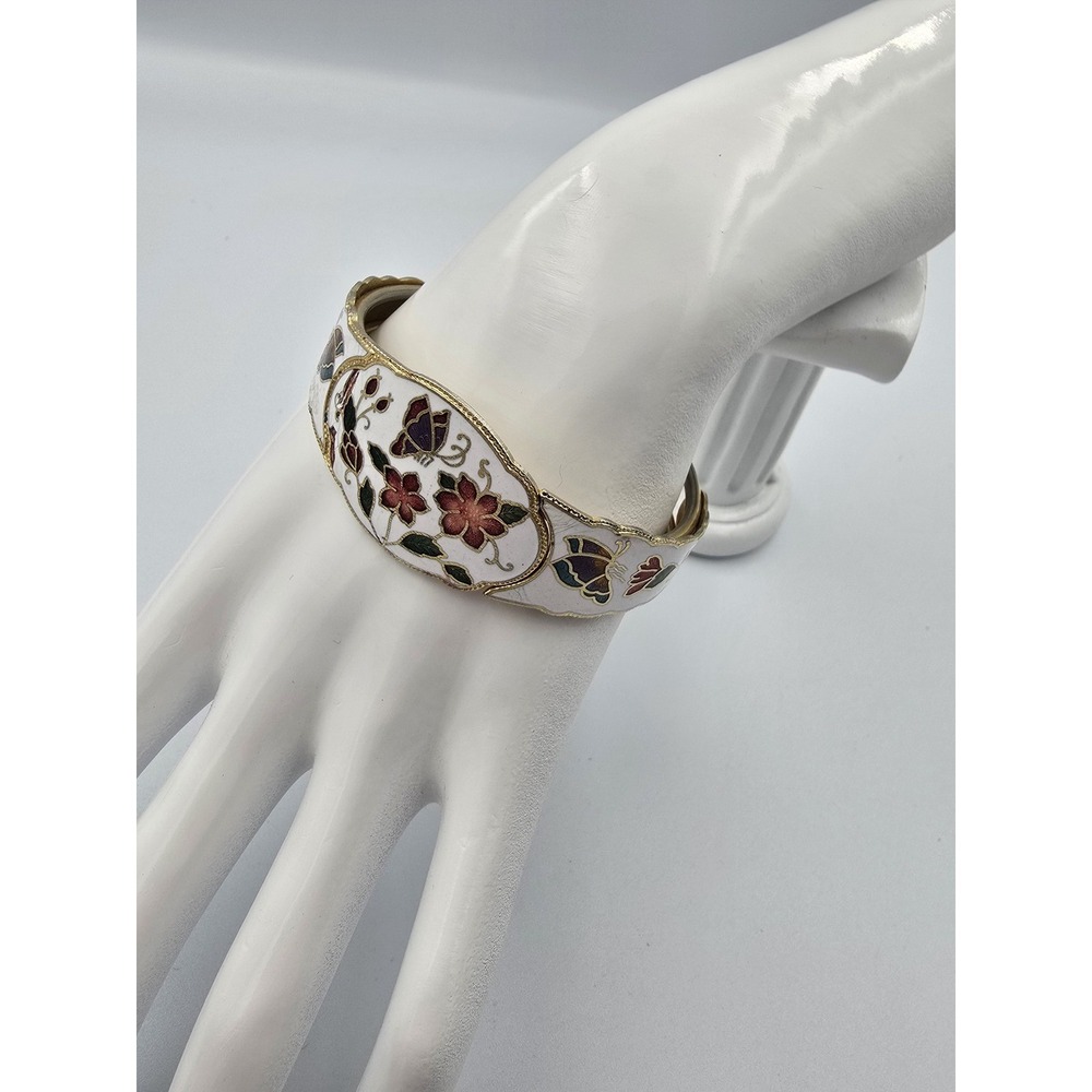 Vintage Cloisonne White Enamel Gold Tone Floral Butterfly Hinge Bangle Bracelet - Picture 2 of 10